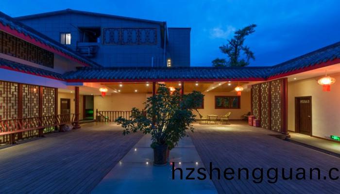 都江(jiang)堰(yan)市鵬(peng)輝(hui)酒店(dian)2_700