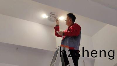 國(guo)晉消防(fang)：應(ying)急燈專(zhuan)用(yong)電源有(you)哪(na)些